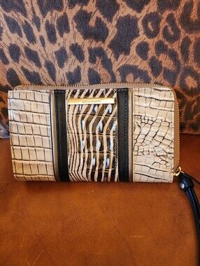Brahmin CORIE Nakoma Biscuit Taupe-Ivory-Brown ZEBRA  WRISTLET WALLET NWT